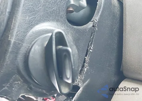 2000 Ford F-350 Lariat/Xl/Xlt from USA, damaged, VIN 1FTSF30L8YEB14930